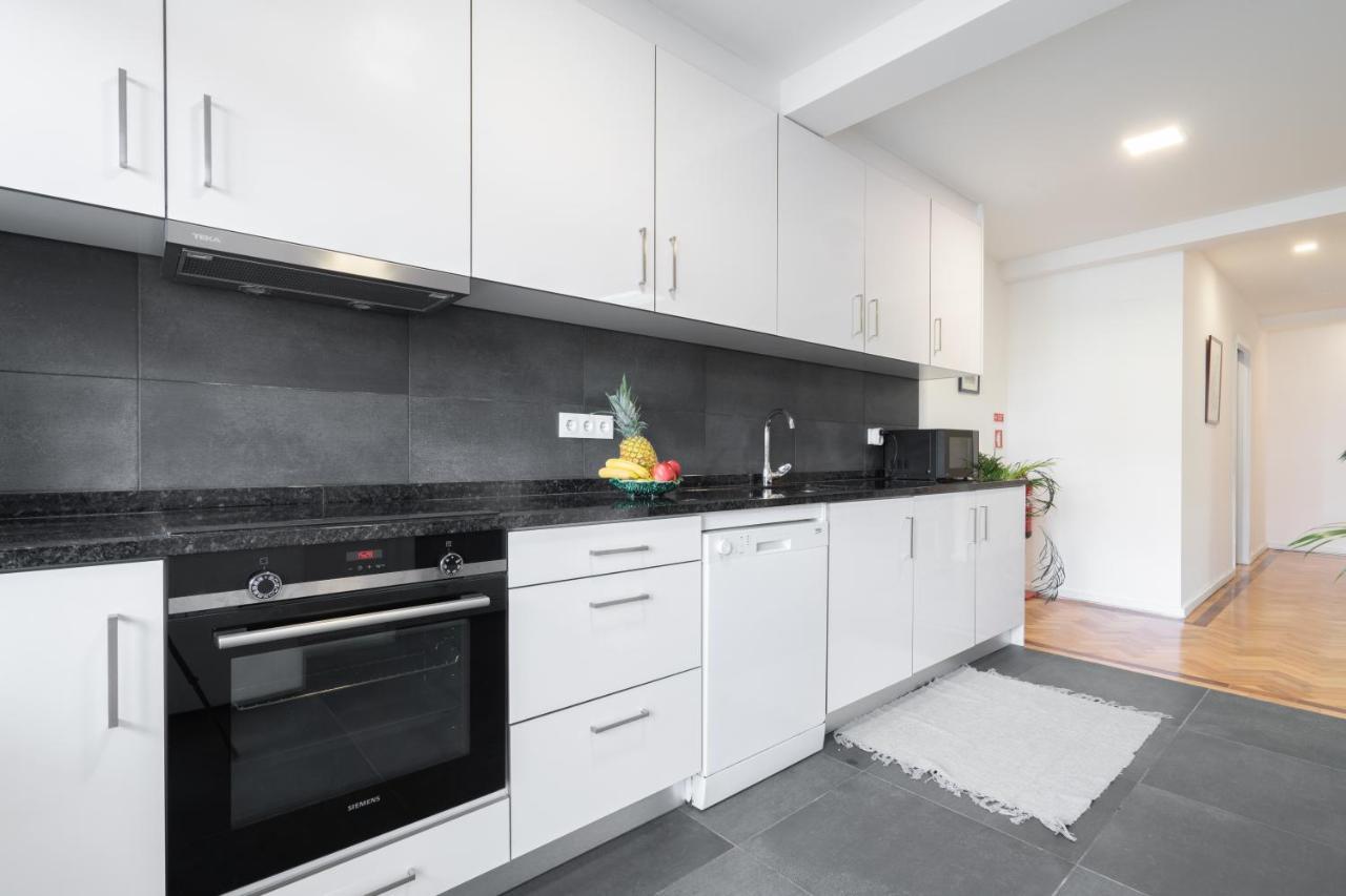 Host Wise - Spacious Fresh Flat W Terrace - Near Sea Espinho  Exteriör bild
